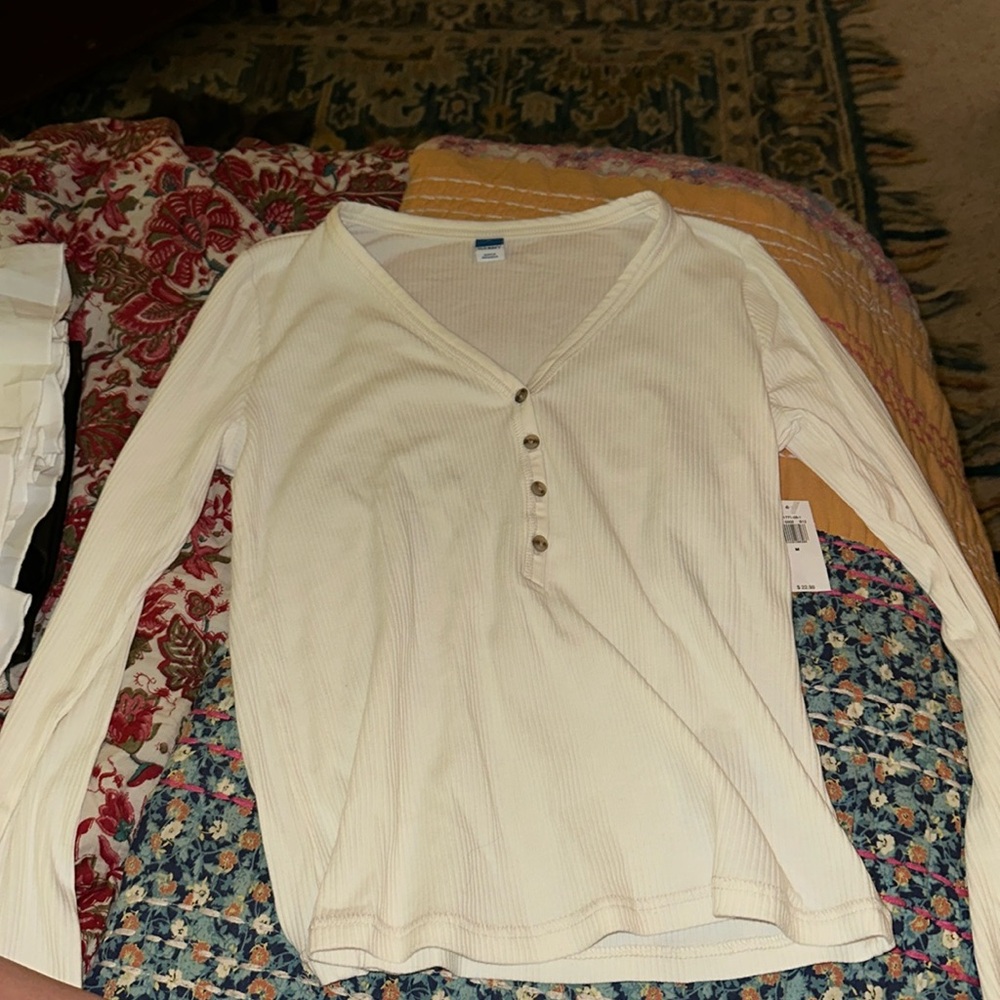 Old navy Henley tee
